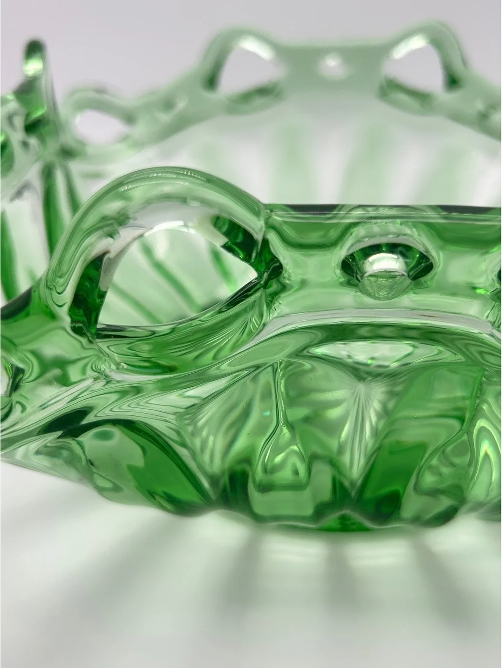 Fostoria Green Uranium Colonial Prism Square Centerpiece Bowl